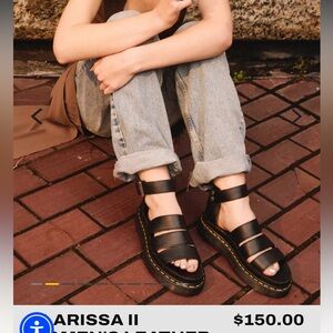 Dr. Martins Clarissa Sandal size 7